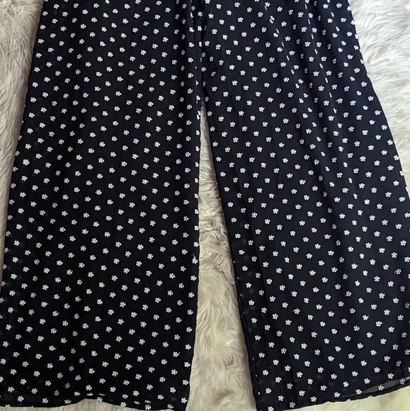 EUC Lulus Show Them Up Black Floral Embroidered Peplum Wide Leg Jumpsuit - Picture 14 of 15